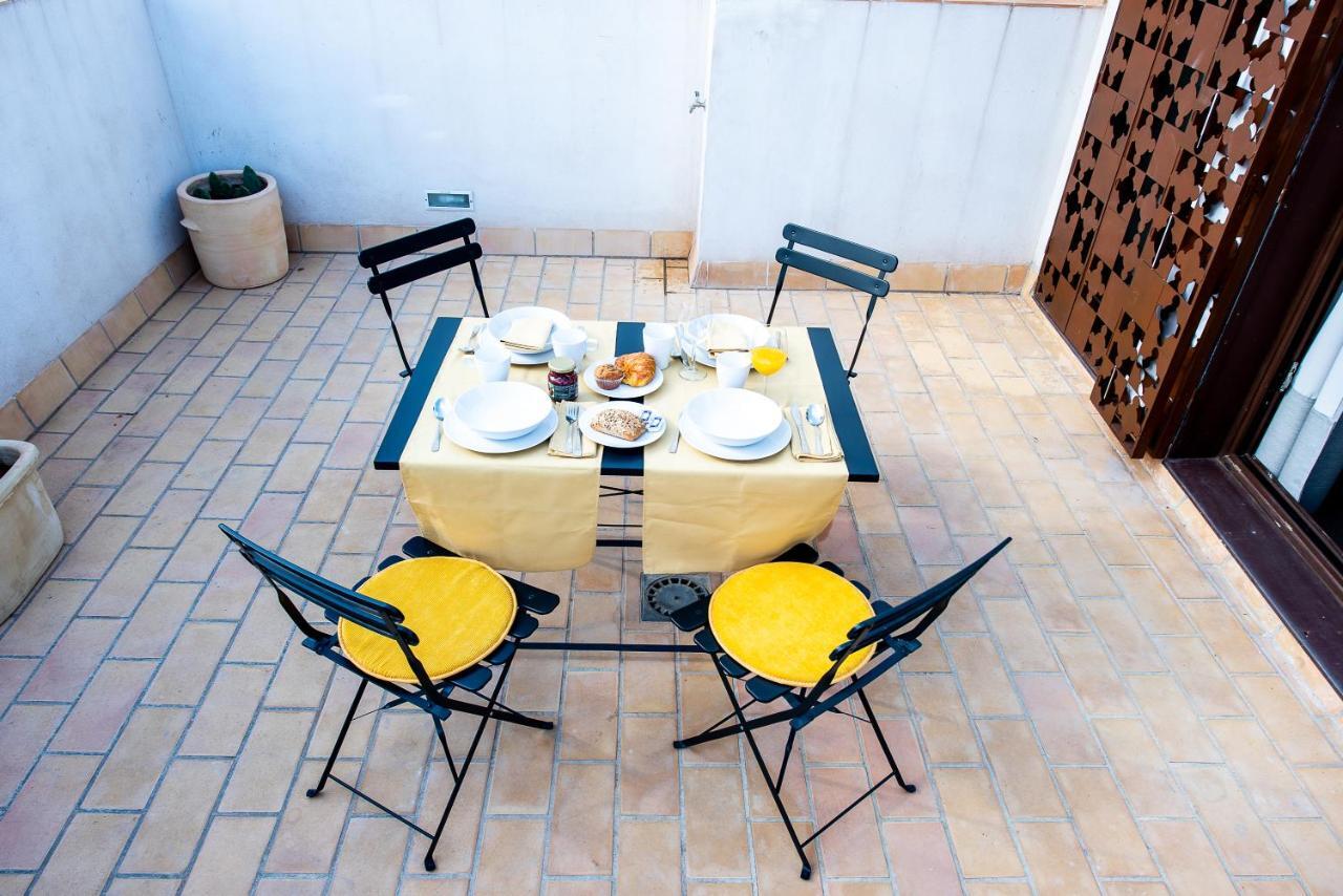 Appartement Apartamento Con Terraza En San Luis à Séville Extérieur photo